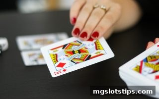 策略博弈新视角：mg电子游戏攻略解析桌游推理在LOL职业联赛直播中的实战迁移